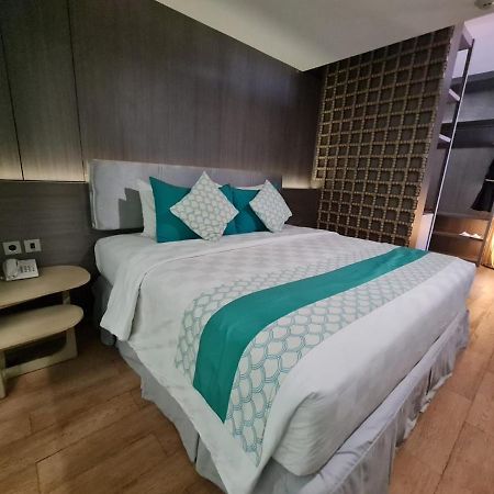 Bedrock Hotel Kuta Kuta  Luaran gambar