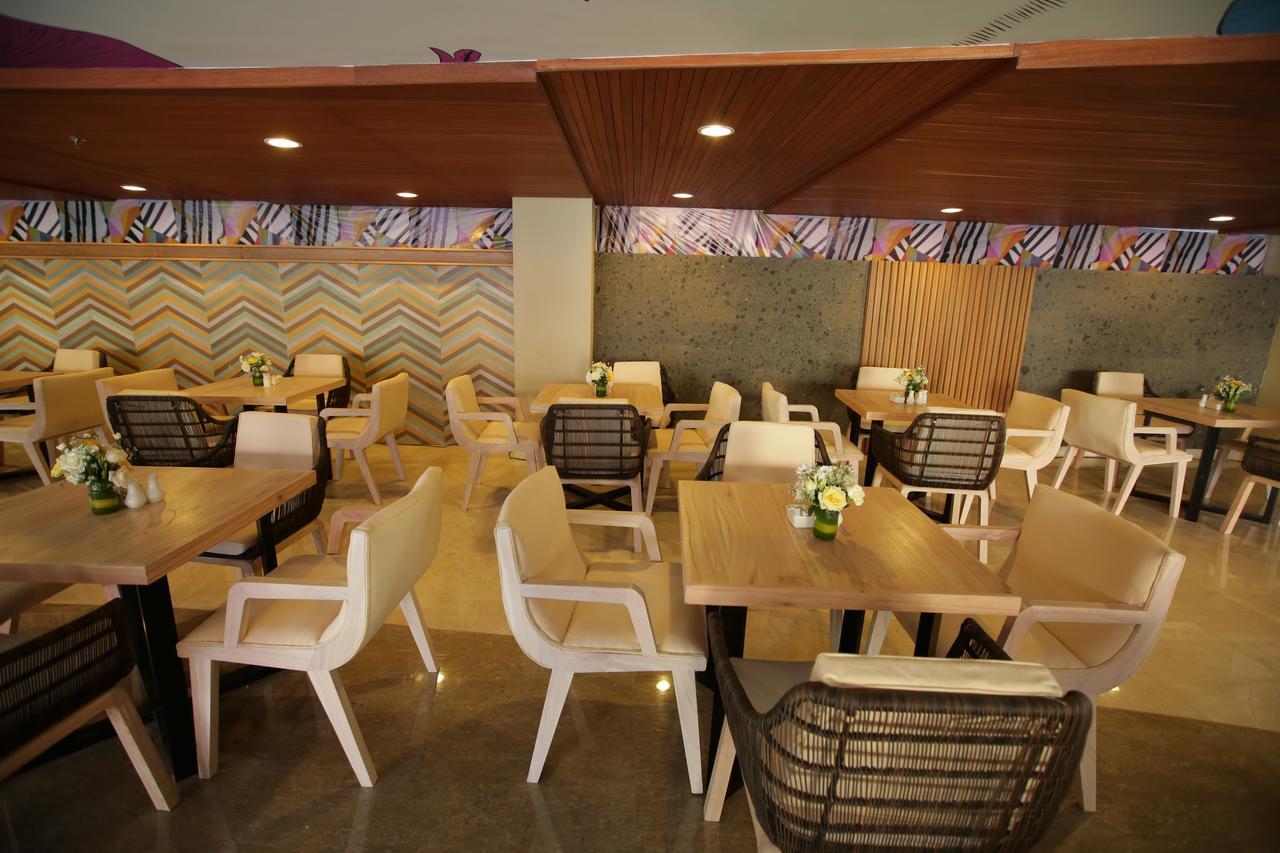 Bedrock Hotel Kuta Kuta  Luaran gambar