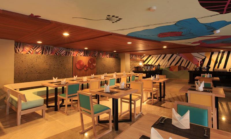 Bedrock Hotel Kuta Kuta  Luaran gambar
