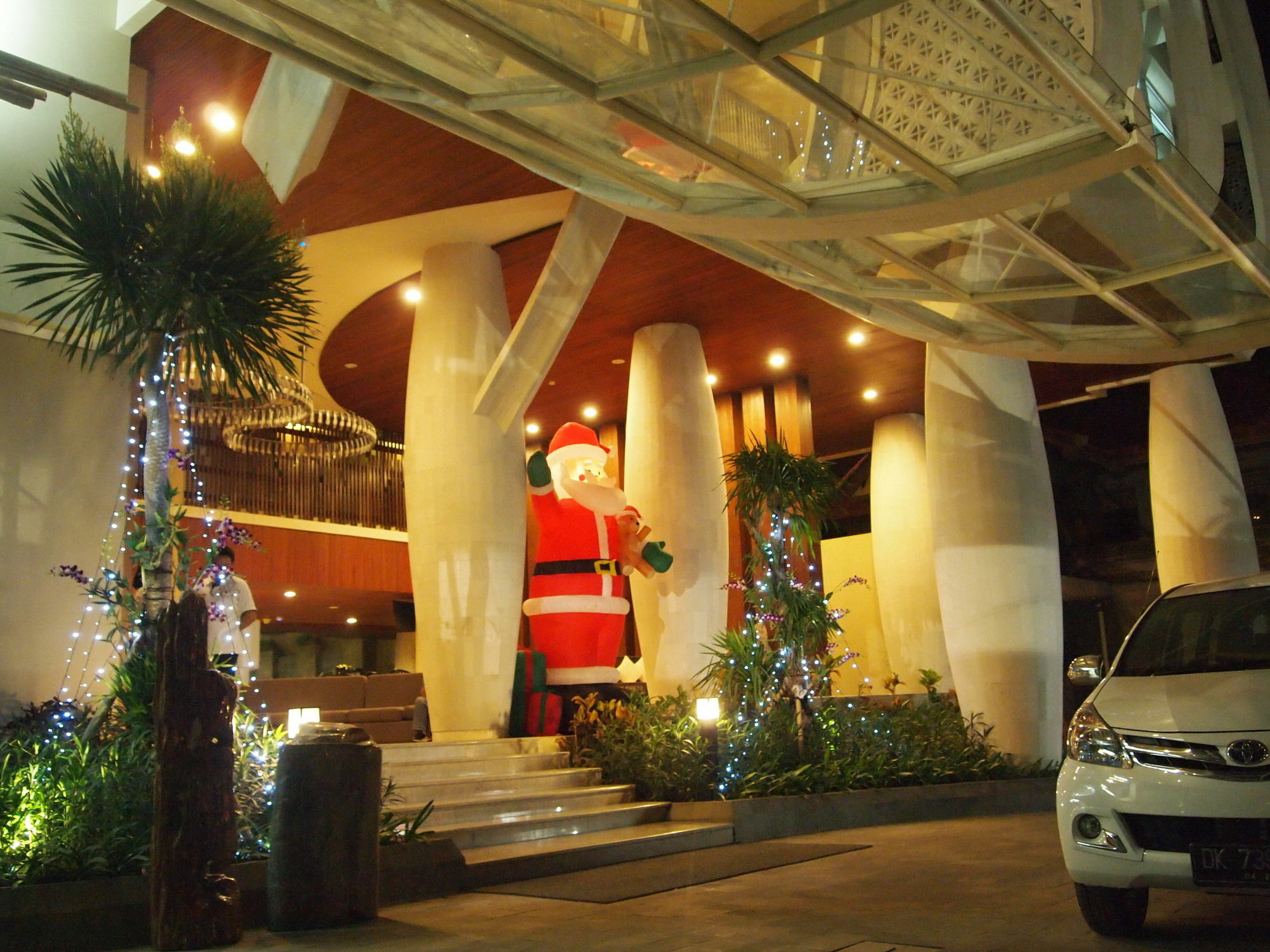 Bedrock Hotel Kuta Kuta  Luaran gambar